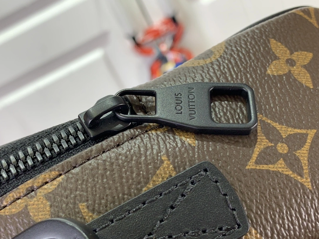 MOMO--- 8V M46973 Quest Monogram Macassar item:D-B174E1702