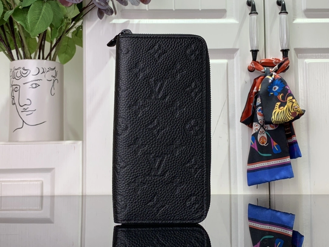 MOMO--- 8V M69047 Zippy Vertical Taurillon item:D-B174E1734