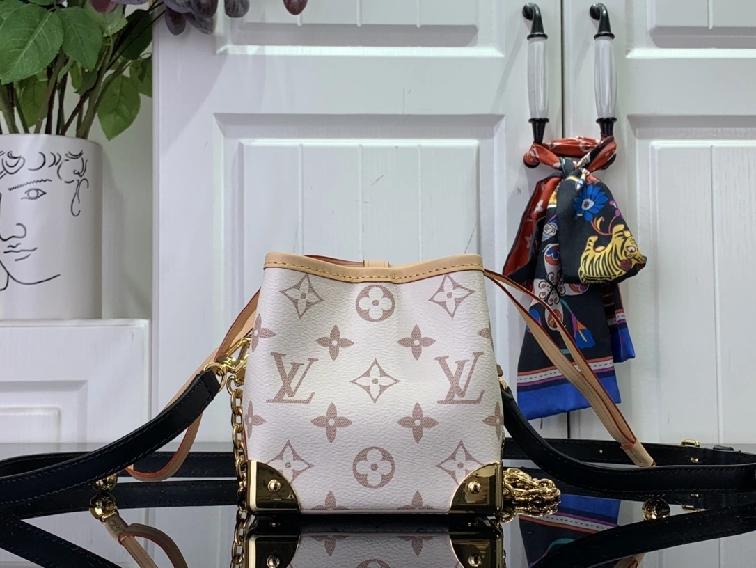 MOMO--- 8V M83227 NOE PURSE Monogram Reverse item:D-B174E1718