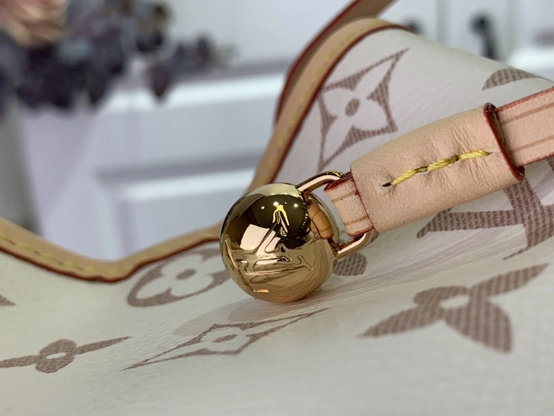MOMO--- 8V M83227 NOE PURSE Monogram Reverse item:D-B174E1718
