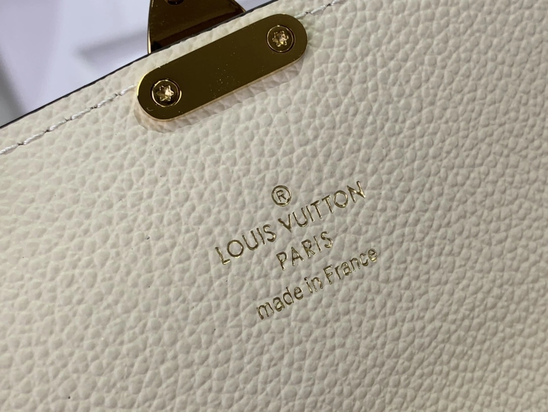 MOMO--- 8V M83276 Sarah Monogram Empreinte item:D-B174E1722