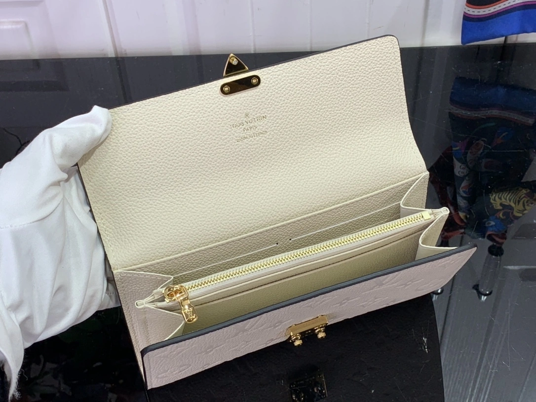 MOMO--- 8V M83276 Sarah Monogram Empreinte item:D-B174E1722
