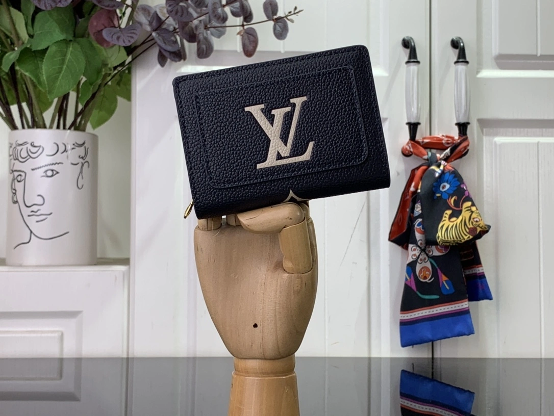 MOMO--- 8V M83362 Monogram Unplant item:D-B174E1714