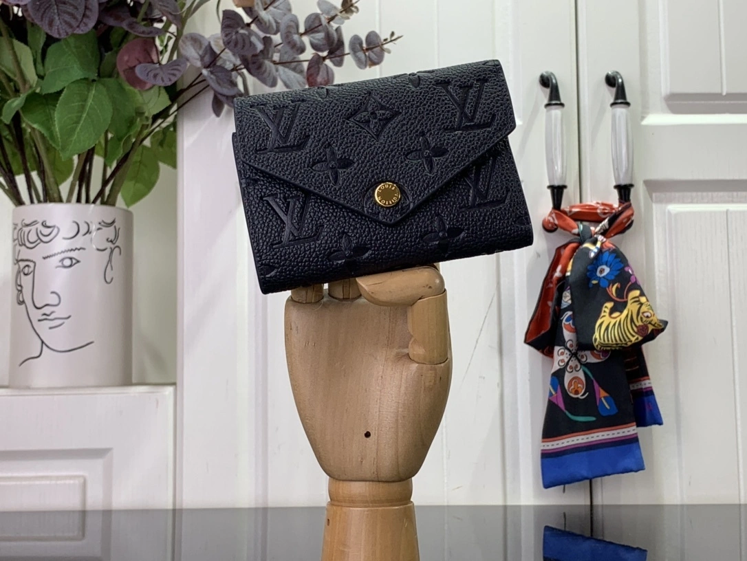 MOMO--- 8V M83590 Victorine Monogram Empreinte item:D-B174E1744