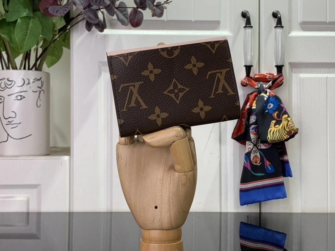 MOMO--- 8V M83600 Rosalie item:D-B174E1745
