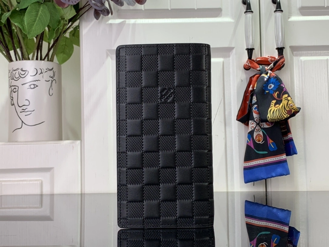 MOMO--- 8V N63010 Brazza Damier Infini item:D-B174E1738