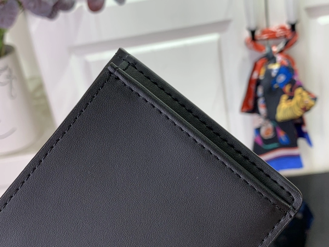 MOMO--- 8V N63010 Brazza Damier Infini item:D-B174E1738