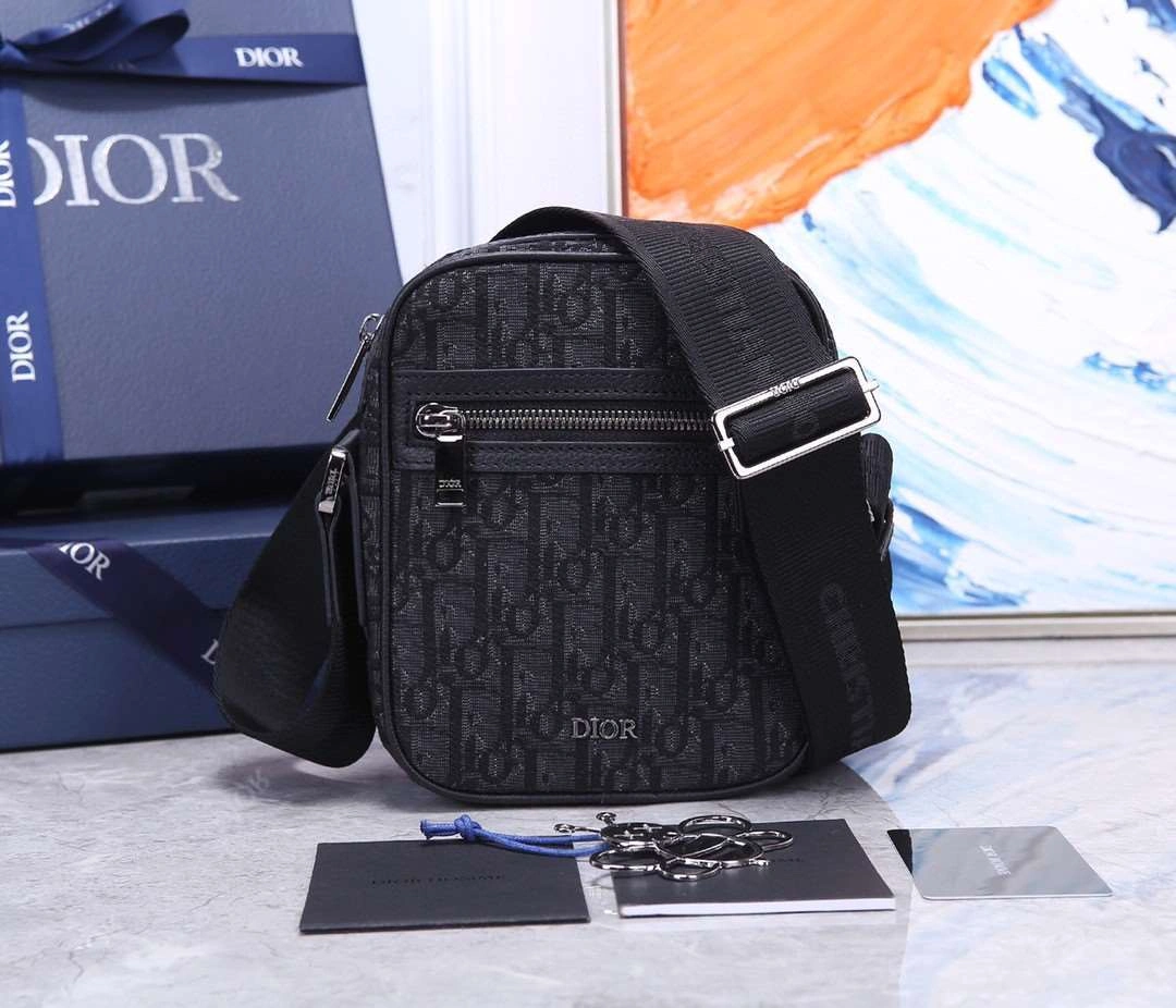 *MOMO--- 93320 item : A-B202H0629L