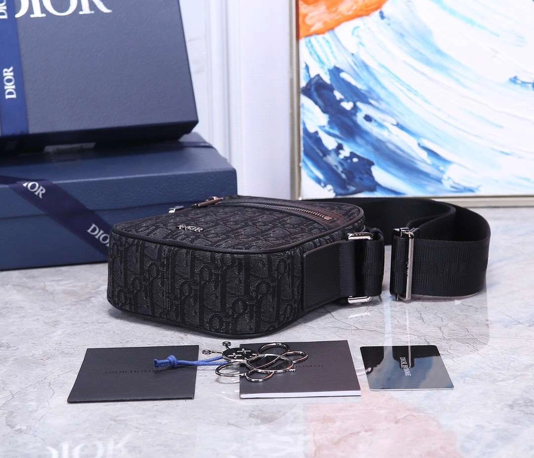 *MOMO--- 93320 item : A-B202H0629L