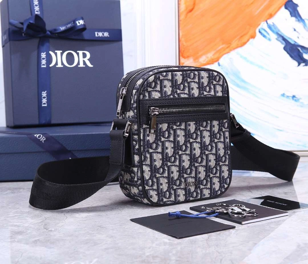 *MOMO--- 93320 item : A-B202H0645L