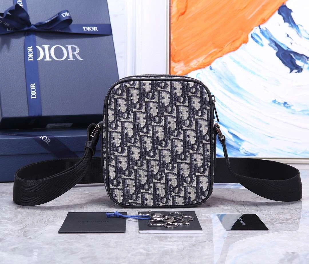 *MOMO--- 93320 item : A-B202H0645L
