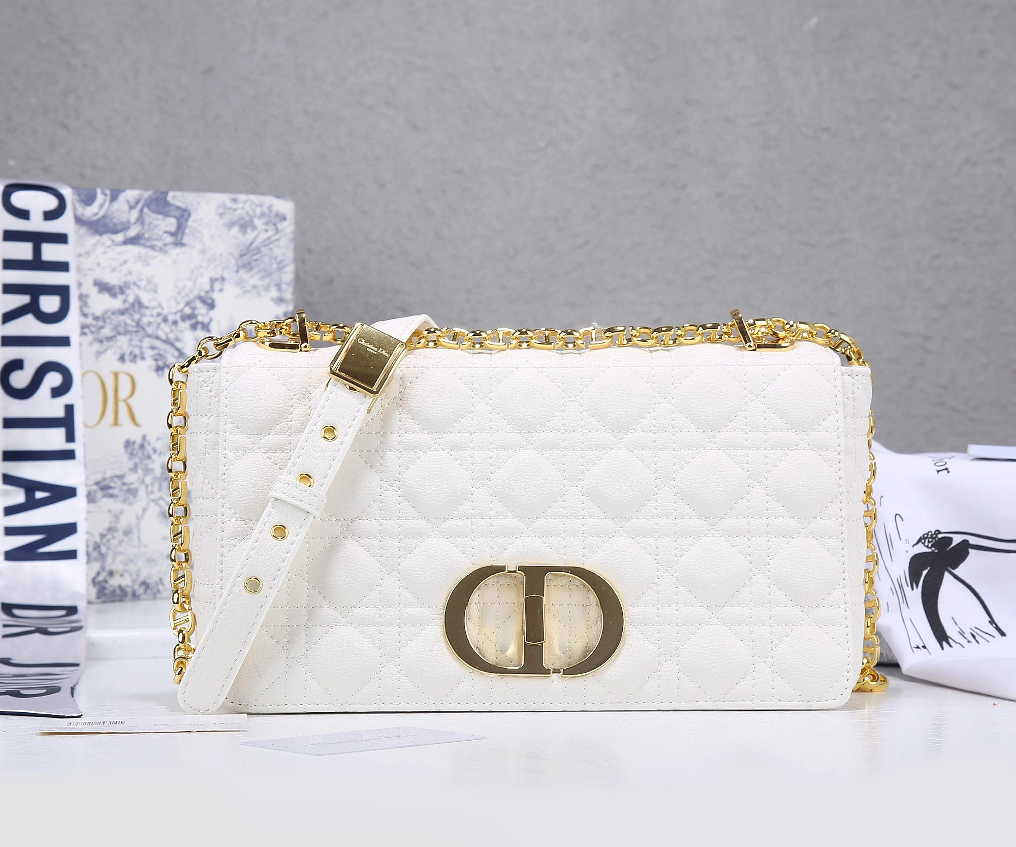 MOMO--- 9797 Lambskin item : A-B202H2141A