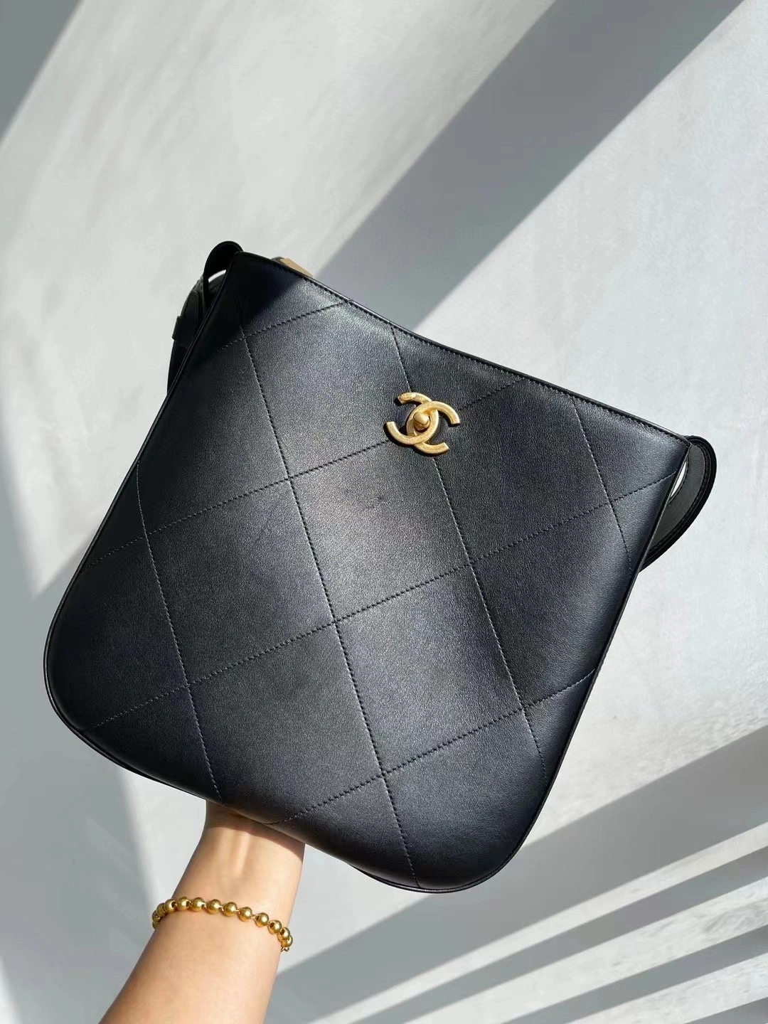 MOMO--- AS2844-B06788-94305 Calfskin item:D-B432D0639