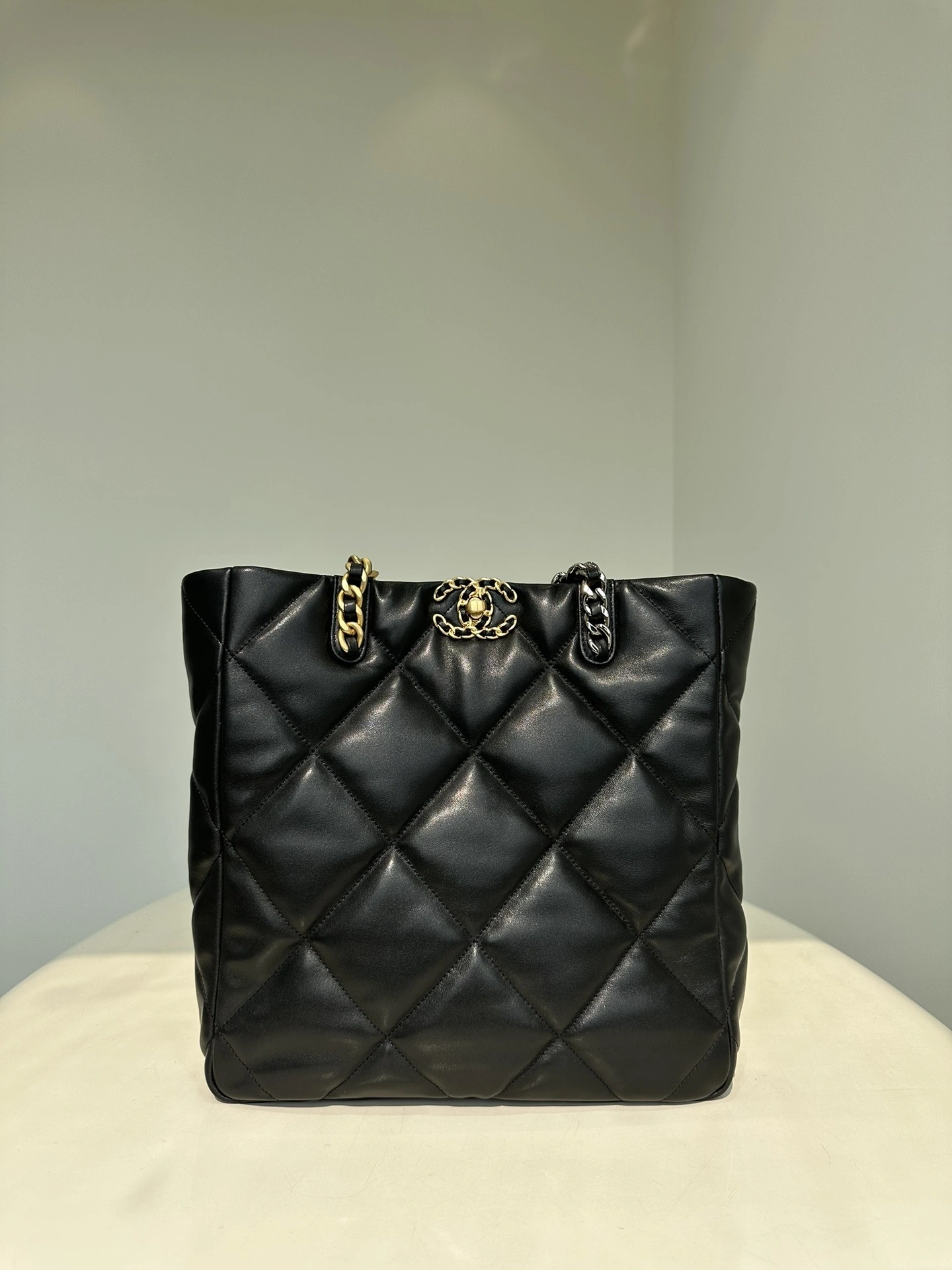 MOMO--- AS3519-B04852-94305 sheepskin item:D-B432D0641