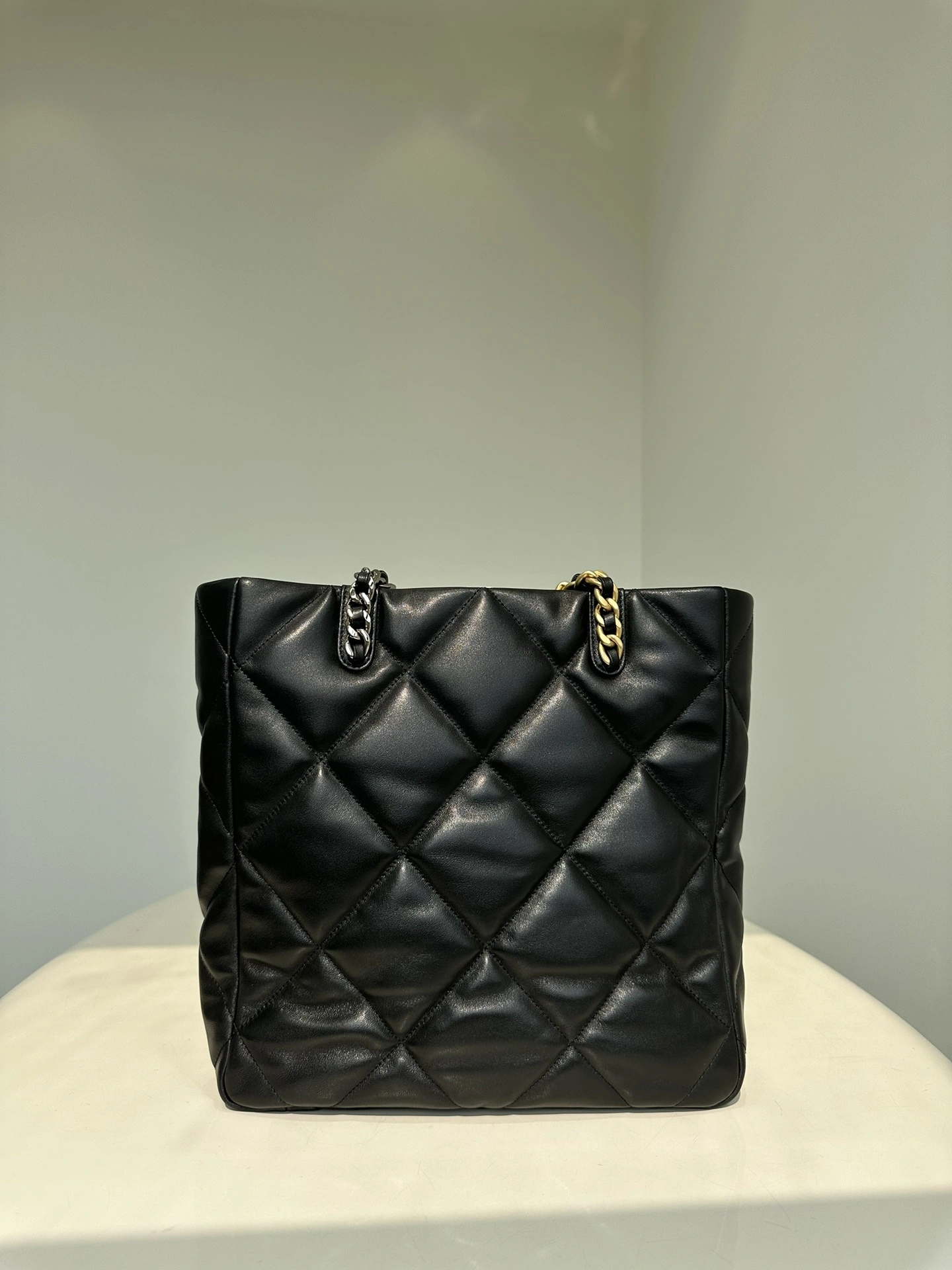 MOMO--- AS3519-B04852-94305 sheepskin item:D-B432D0641