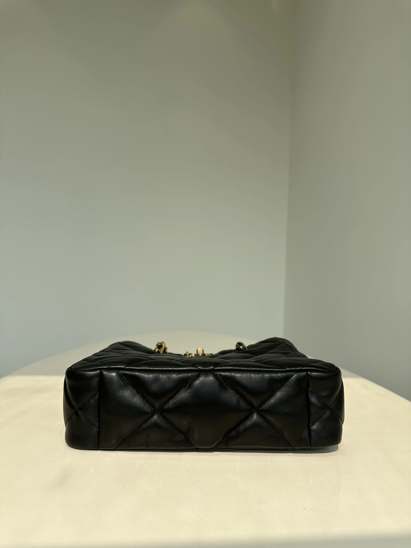 MOMO--- AS3519-B04852-94305 sheepskin item:D-B432D0641
