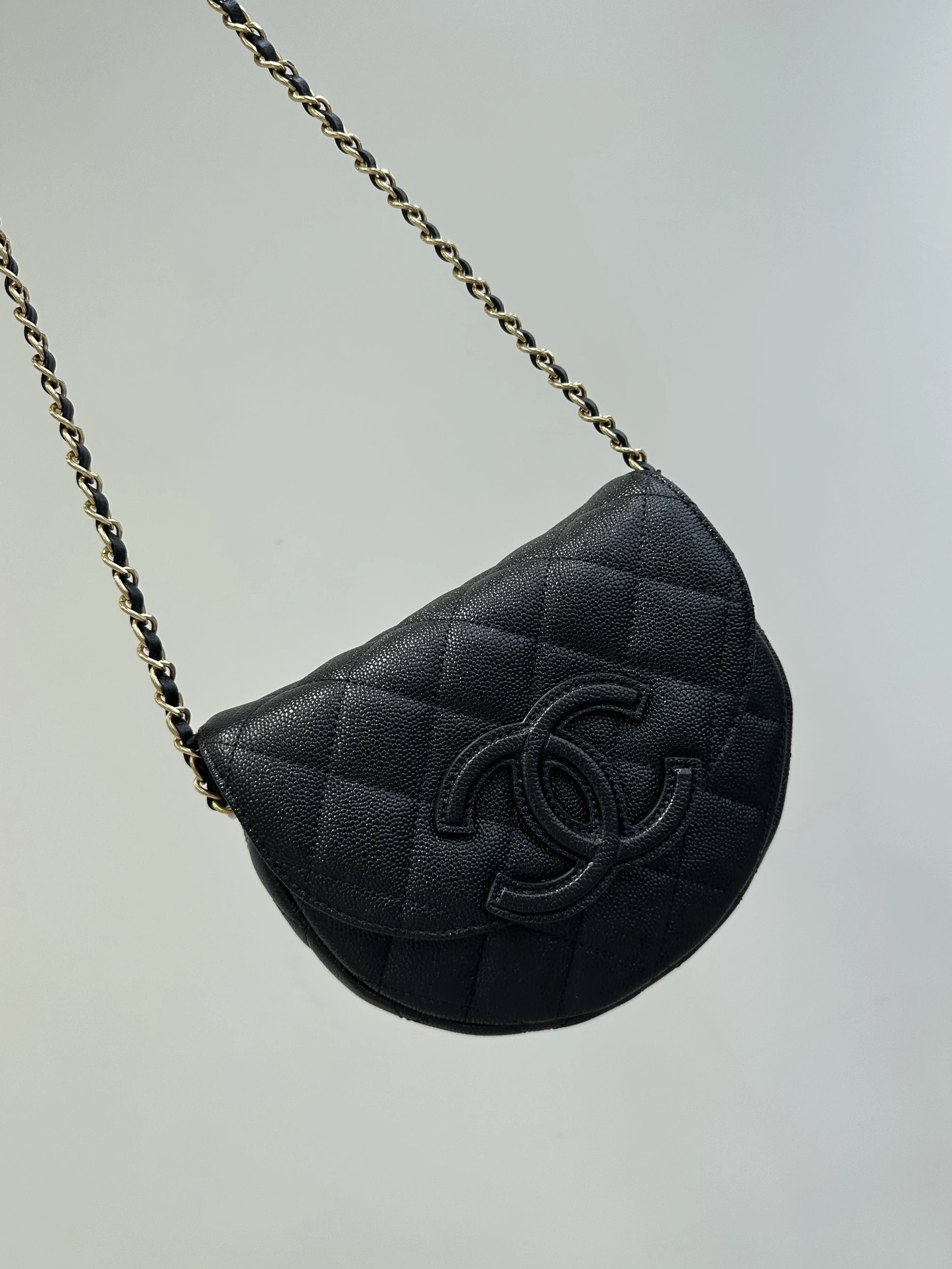 MOMO--- AS3919-B10380-94305 Calfskin item:D-B432D0640