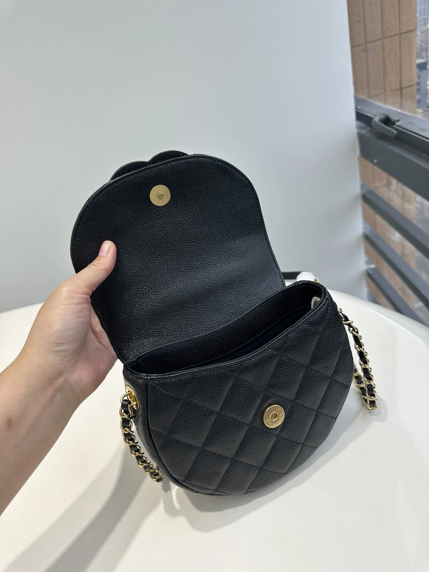 MOMO--- AS3919-B10380-94305 Calfskin item:D-B432D0640