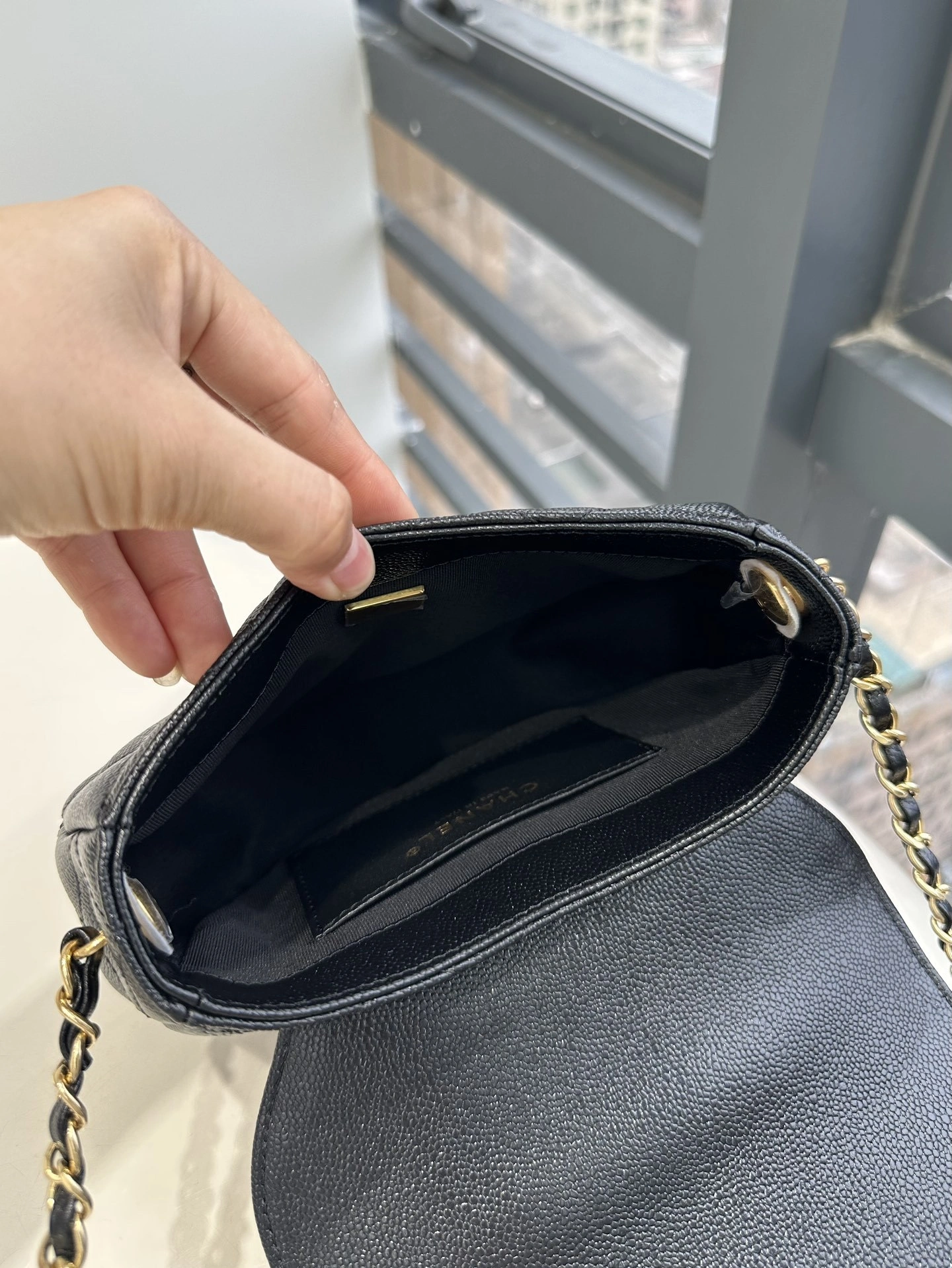 MOMO--- AS3919-B10380-94305 Calfskin item:D-B432D0640