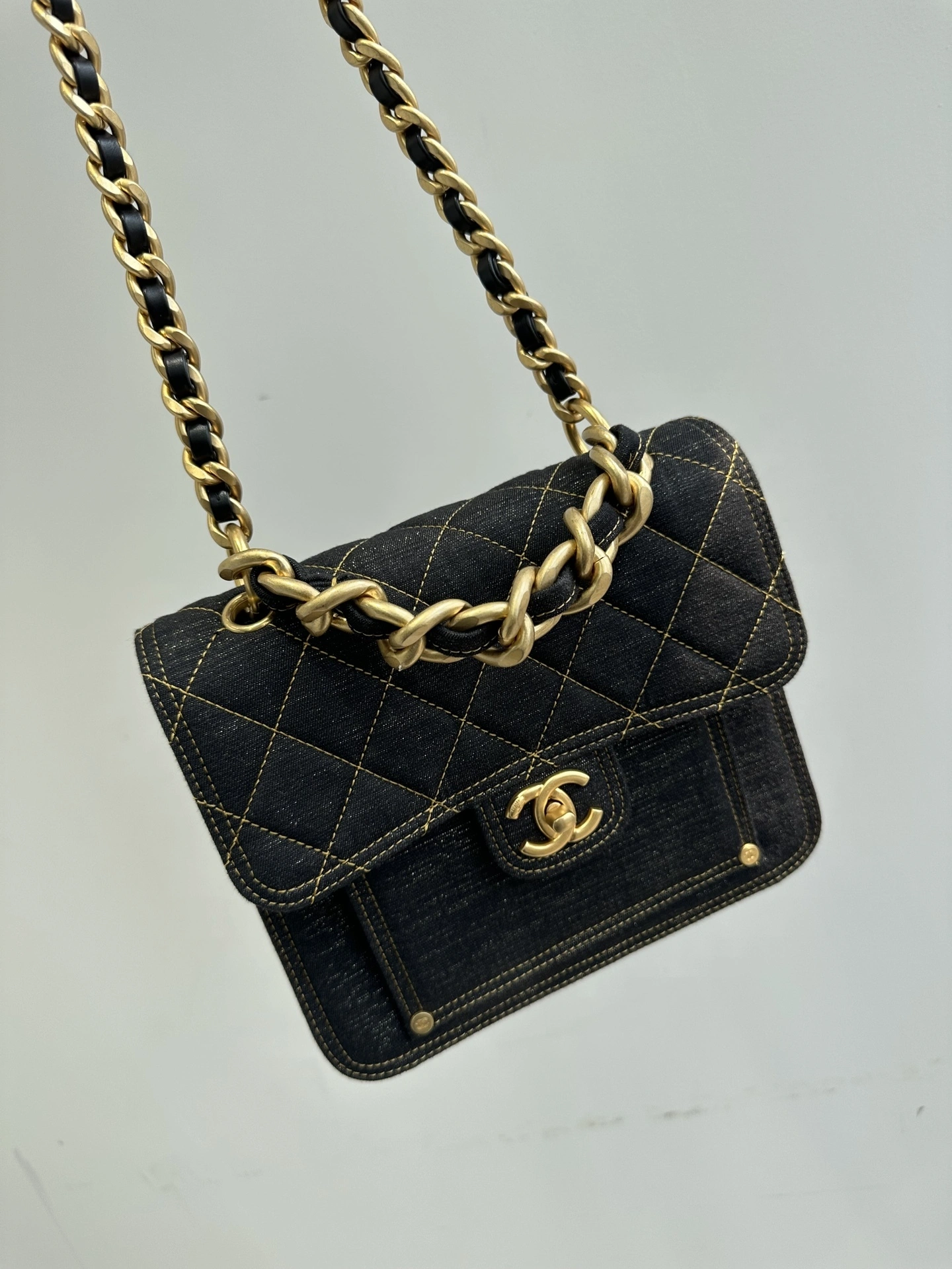 MOMO--- AS3932-B10595-94305 item:D-B432D0645