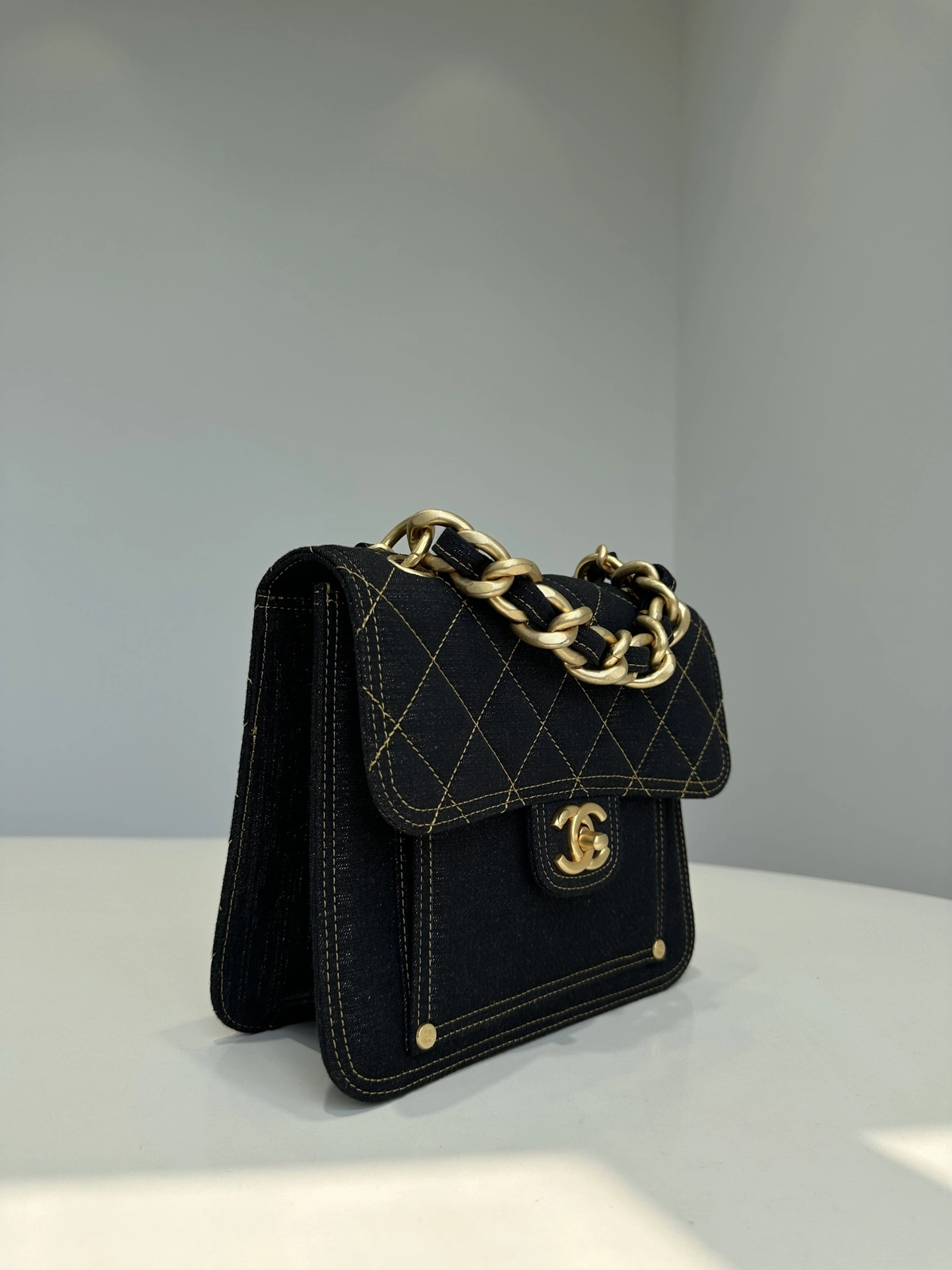 MOMO--- AS3932-B10595-94305 item:D-B432D0645