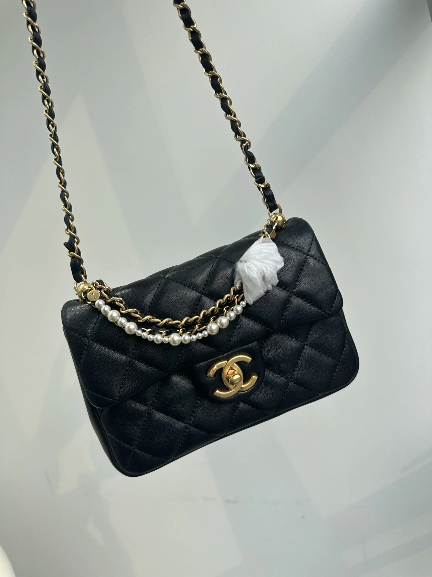 MOMO--- AS4384-B15514-94305 sheepskin item:D-B432D0643