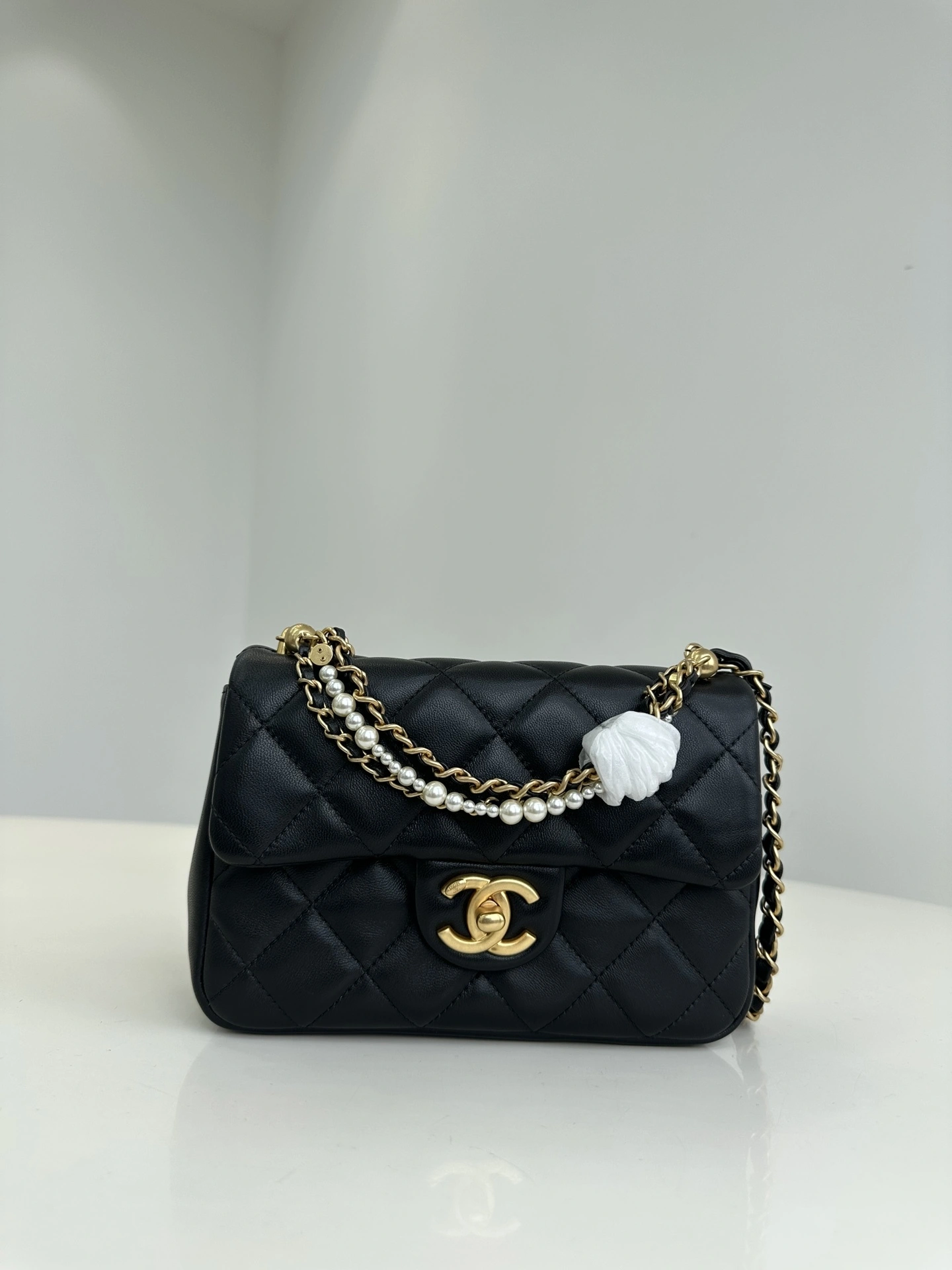 MOMO--- AS4384-B15514-94305 sheepskin item:D-B432D0643