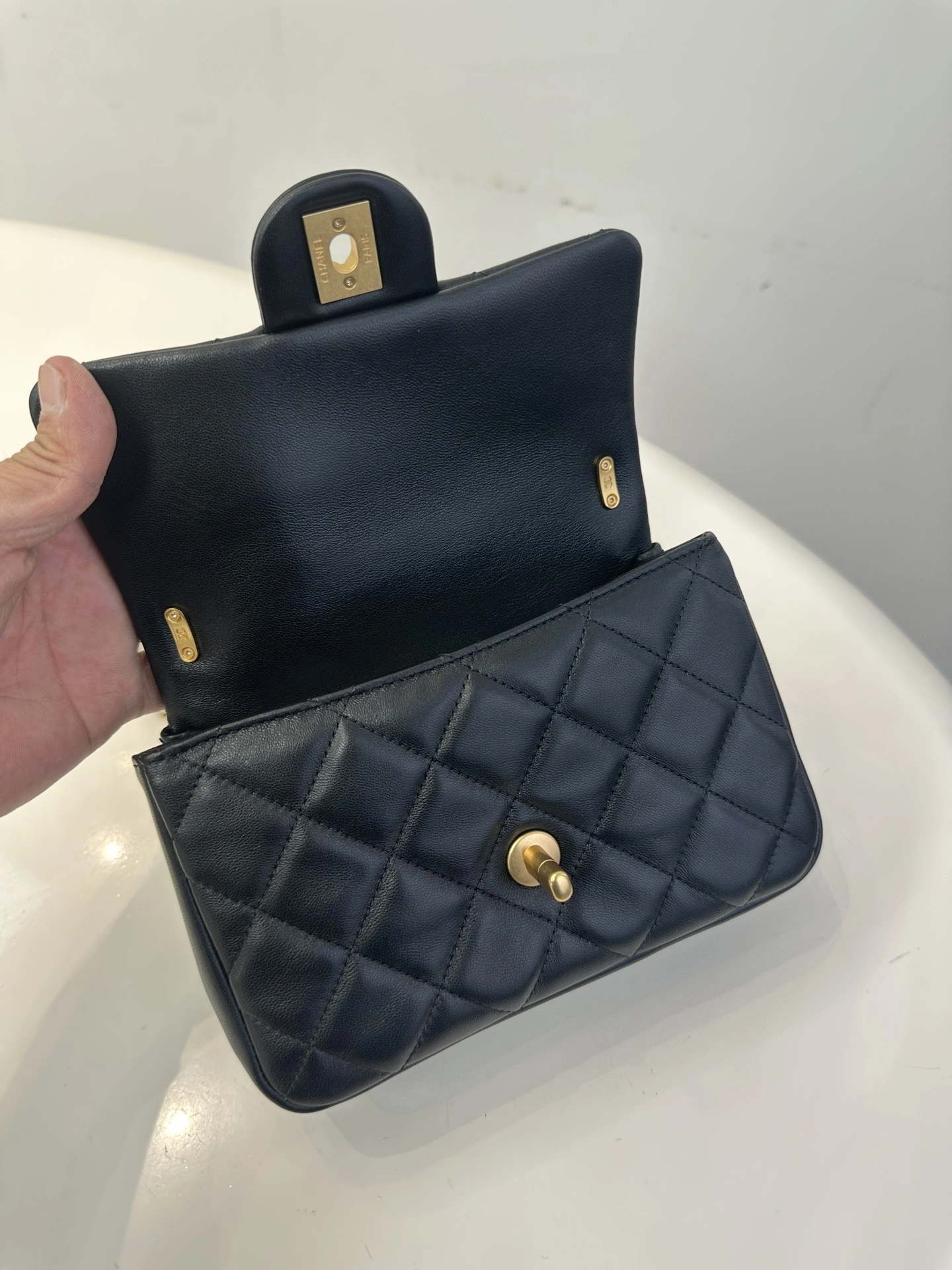 MOMO--- AS4384-B15514-94305 sheepskin item:D-B432D0643