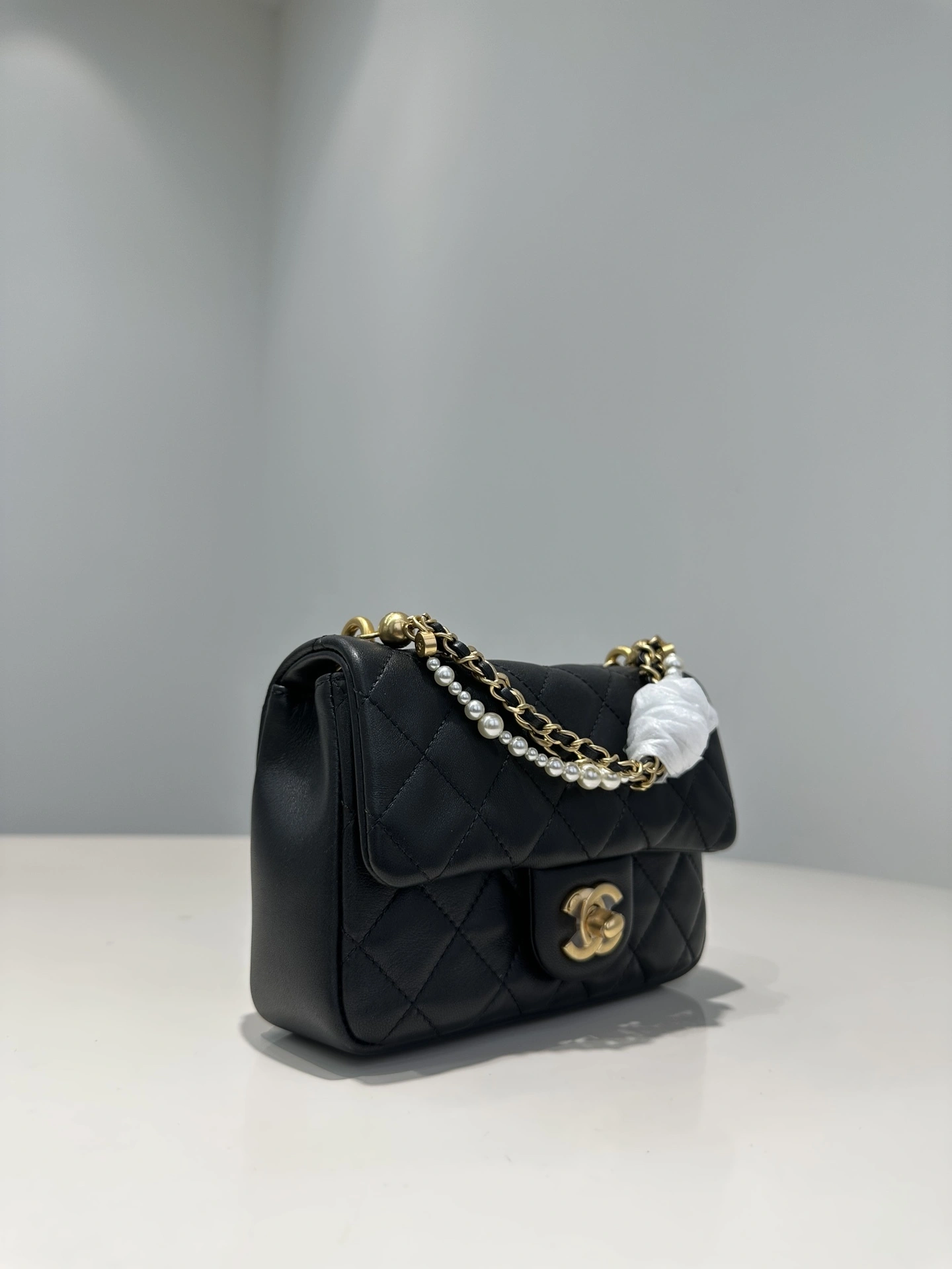 MOMO--- AS4385-B15773-94305 sheepskin item:D-B432D0644