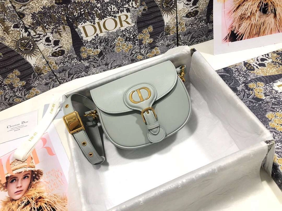 MOMO--- Bobby cowhide M9317 3 colour item :063B00E1943-3
