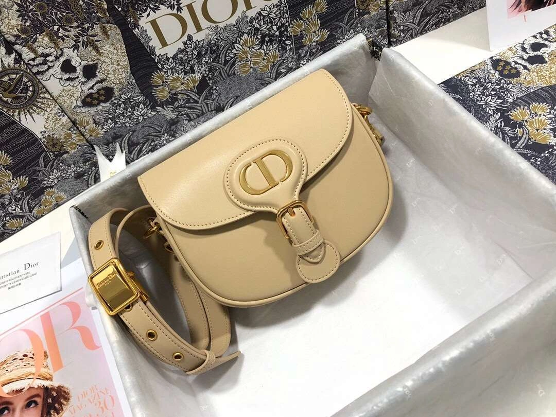 MOMO--- Bobby cowhide M9317 3 colour item :063B00E1943-3