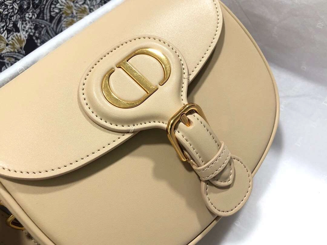 MOMO--- Bobby cowhide M9317 3 colour item :063B00E1943-3