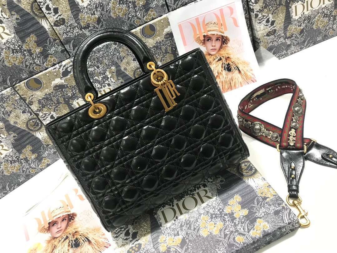 *MOMO--- Calfskin M0584 item :063B00E1939