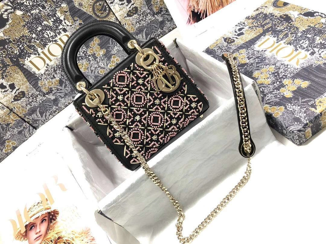 MOMO--- Calfskin M44501 M0505 2 colour item :063B00E2041-2
