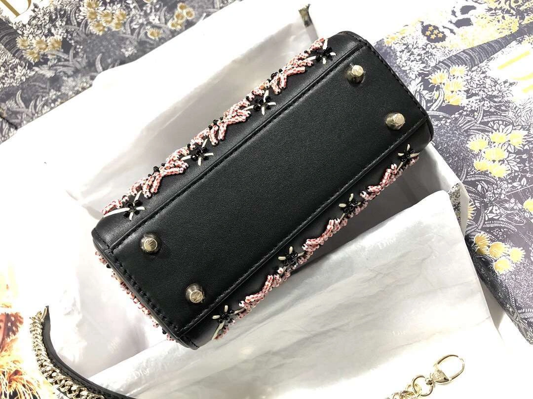 MOMO--- Calfskin M44501 M0505 2 colour item :063B00E2041-2