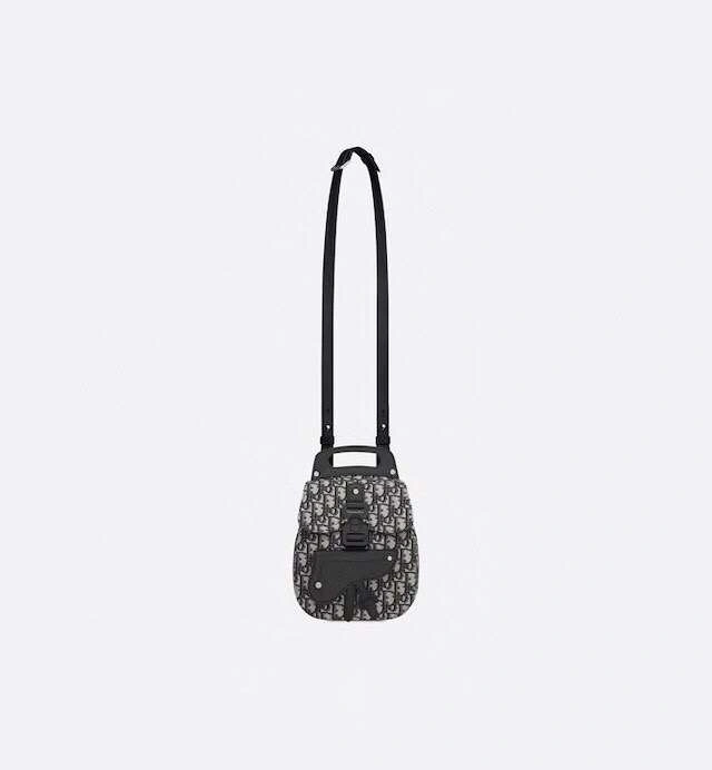 *MOMO--- Calfskin Oblique item :063B85E2010
