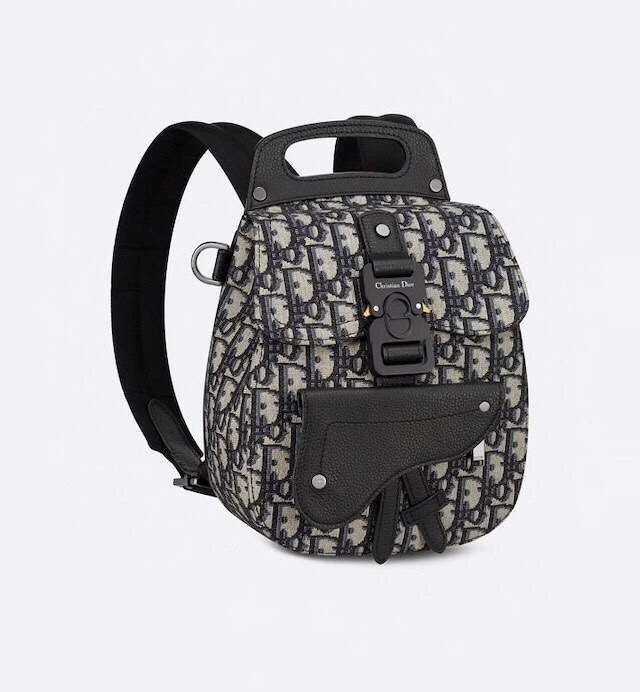 *MOMO--- Calfskin Oblique item :063B85E2010