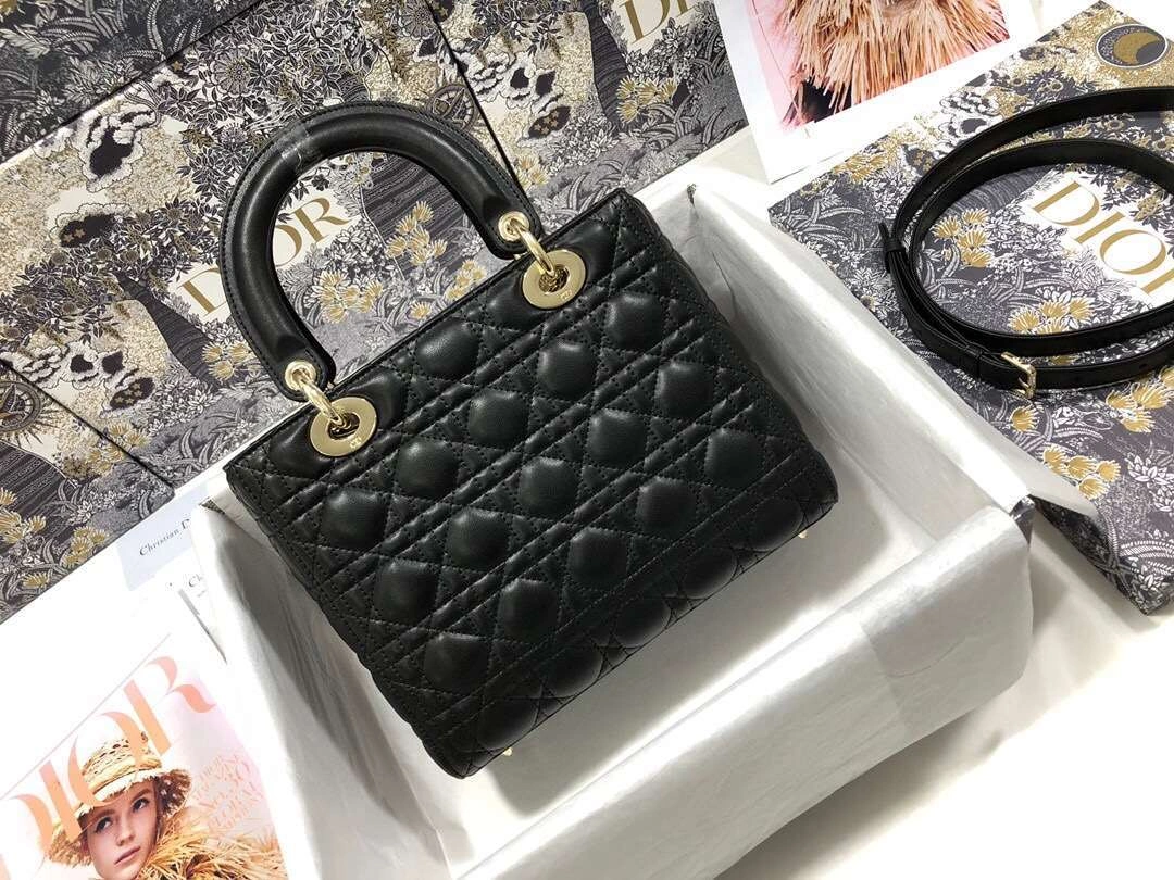 *MOMO--- Calfskin cowhide sheepskin M44551 2 colour item :063B00E2005-2