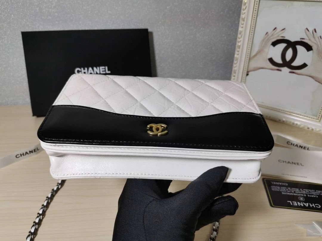 *MOMO--- Calfskin item : A-B00G2905