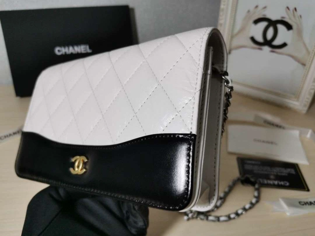 *MOMO--- Calfskin item : A-B00G2905