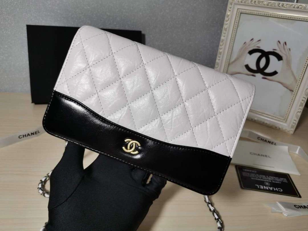*MOMO--- Calfskin item : A-B00G2905