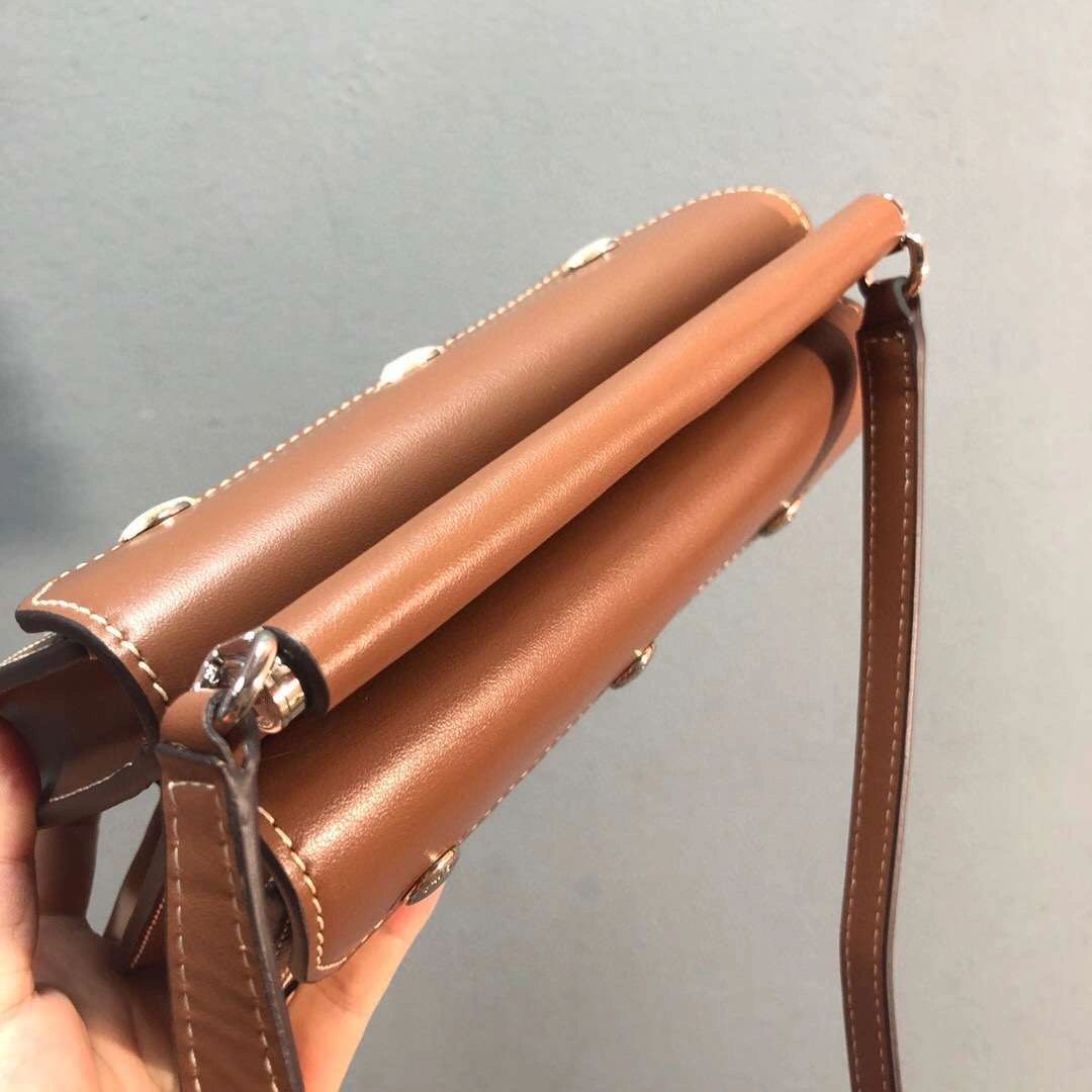 MOMO----Cowhide item : 278X00A2738