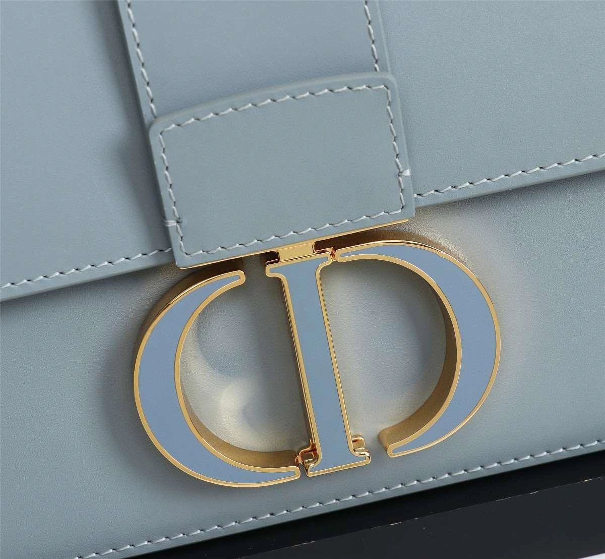 *MOMO--- D6712 cowhide item : A-B00H0634L