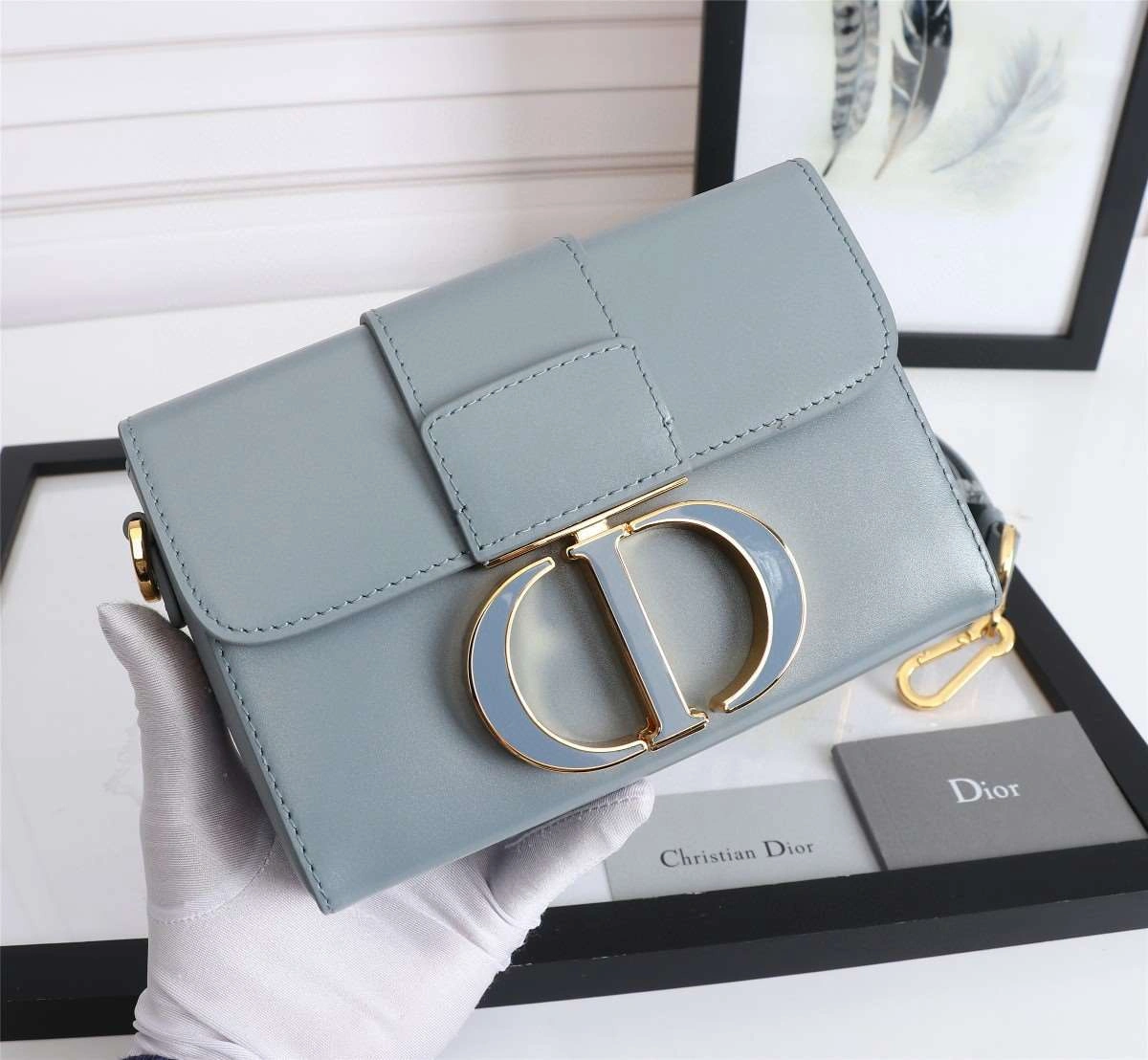 *MOMO--- D6713-1 cowhide item : A-B00H0607L