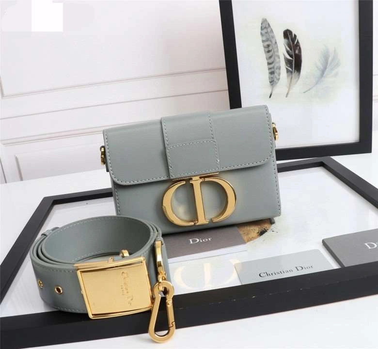 *MOMO--- D6713-1 cowhide item : A-B118H0626L