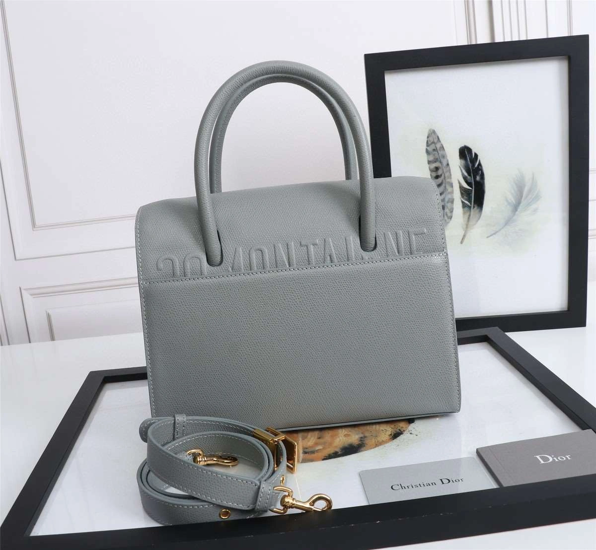 *MOMO--- D6718 cowhide item : A-B00H0631L