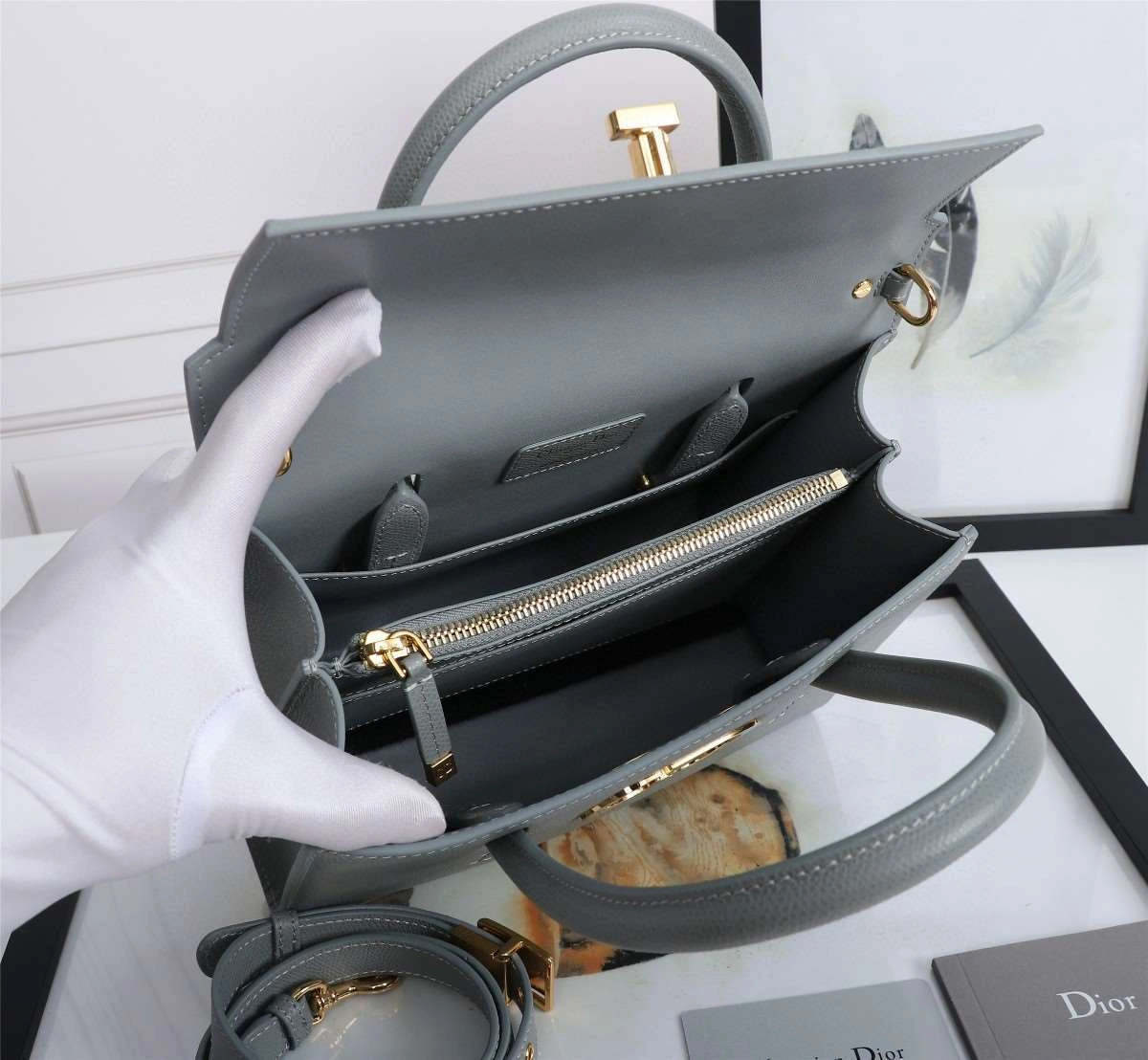 *MOMO--- D6718 cowhide item : A-B00H0631L