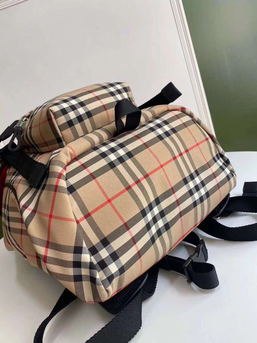 MOMO----ECONYL item : 278X50A2719