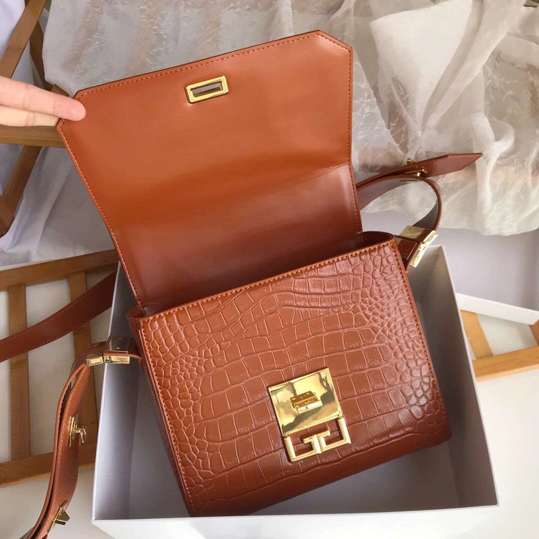 *MOMO----EDEN BAG midium Multiple colors Cowhide item : M063B50A2309-3