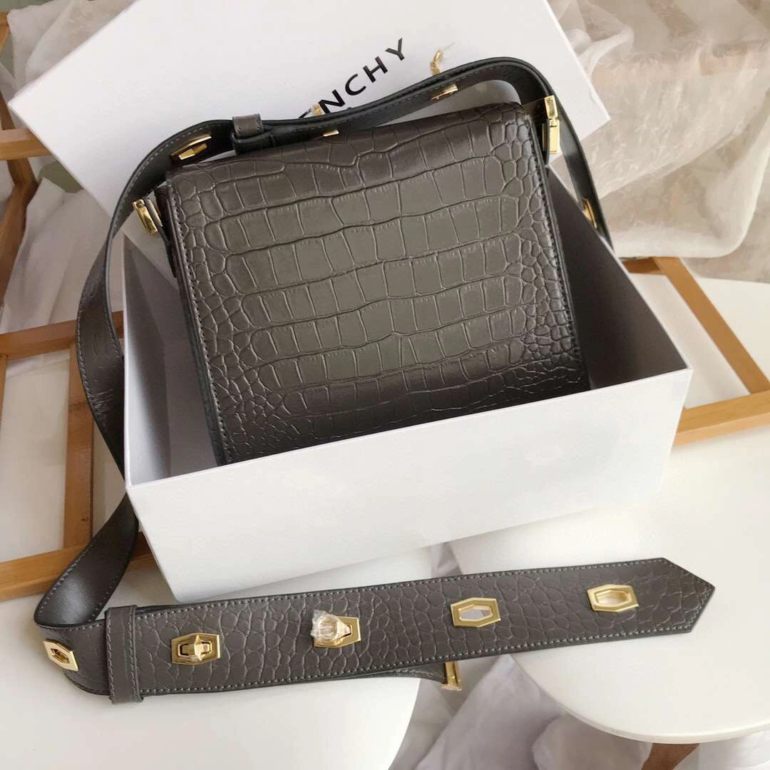 *MOMO----EDEN BAG midium Multiple colors Cowhide item : M063B50A2309-3
